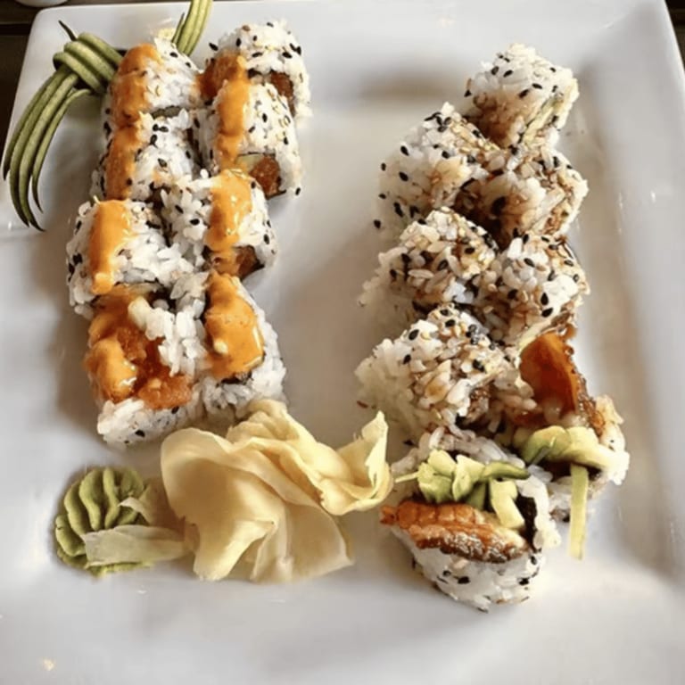 Spicy Salmon Roll Delight